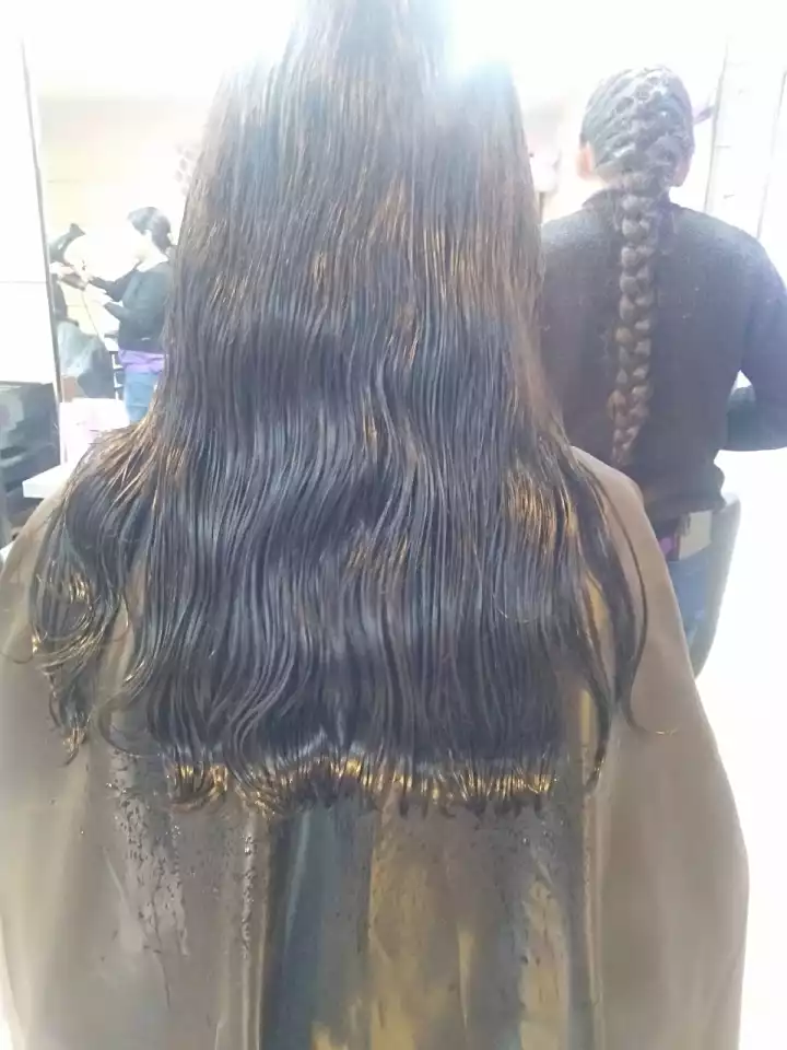 Niha Beauty Parlour