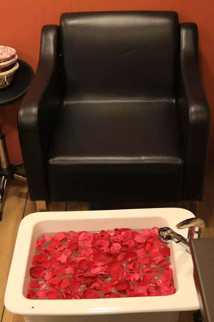 Bodhis Salon & Spa opp Stadium pavilion