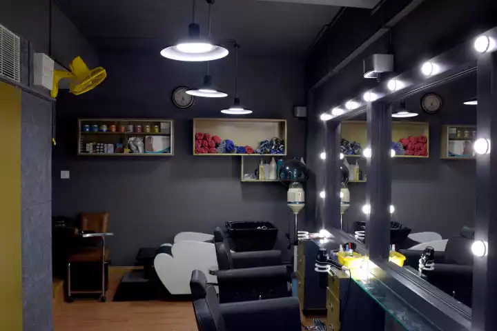 NIBZ Signature Salon