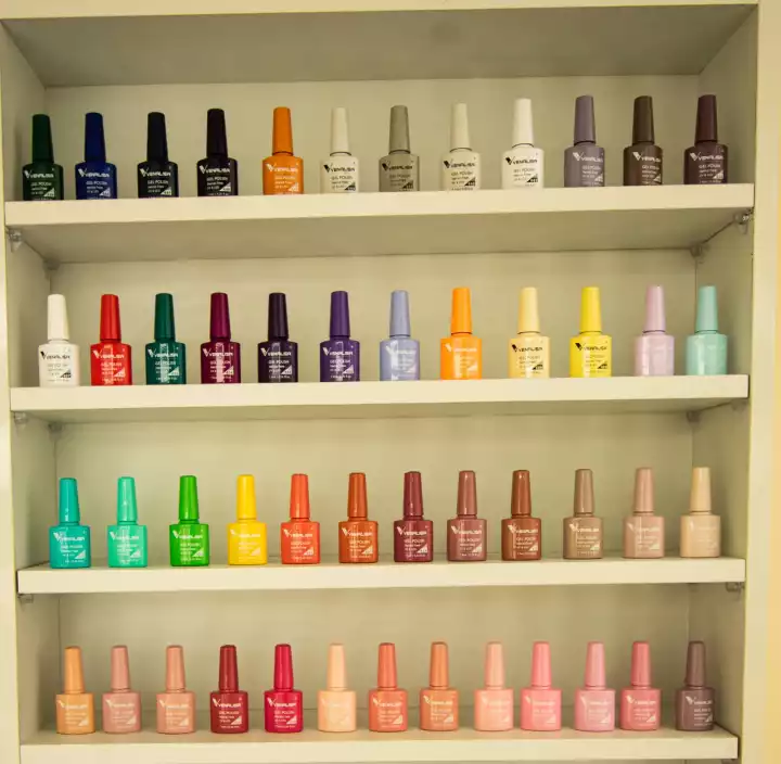 STUDIO11 Family Salon