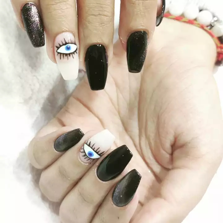 Portfolio image from Nail O Bar