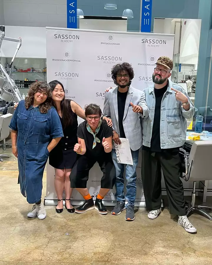 KRUSHH PROFESSIONAL SALON