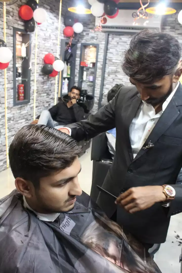 FIGARO THE UNISEX SALON