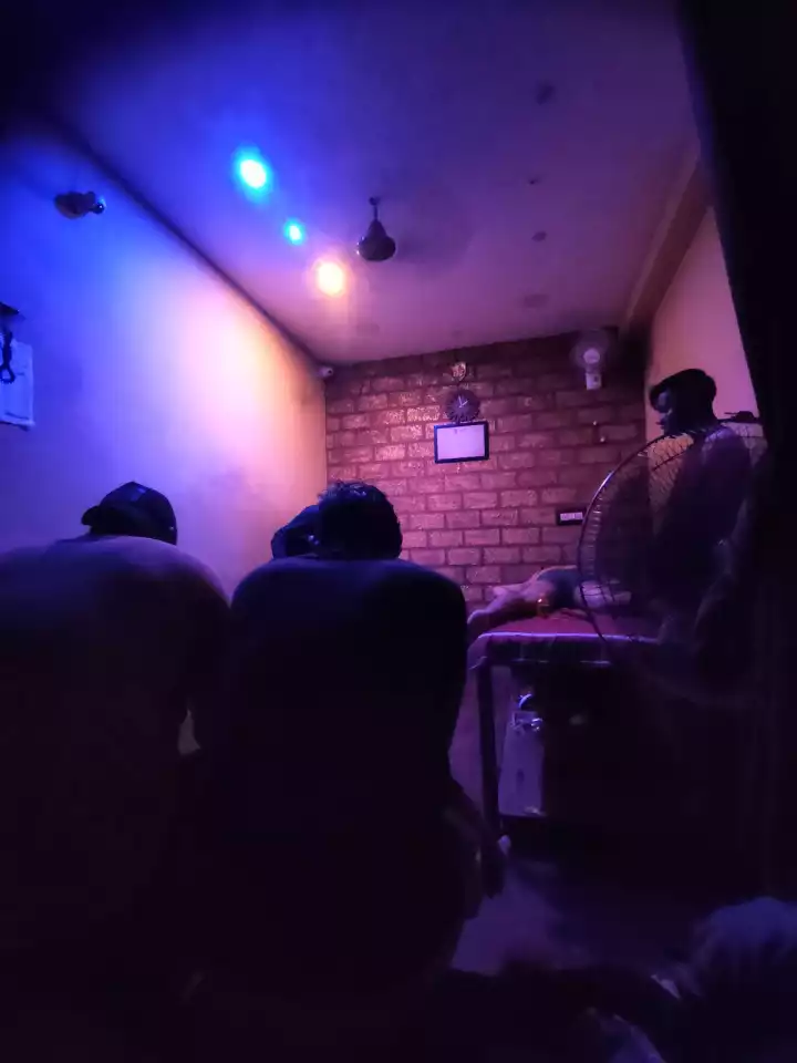 Massage world