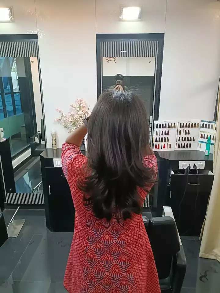 Deezaa Signature Salon in Erode