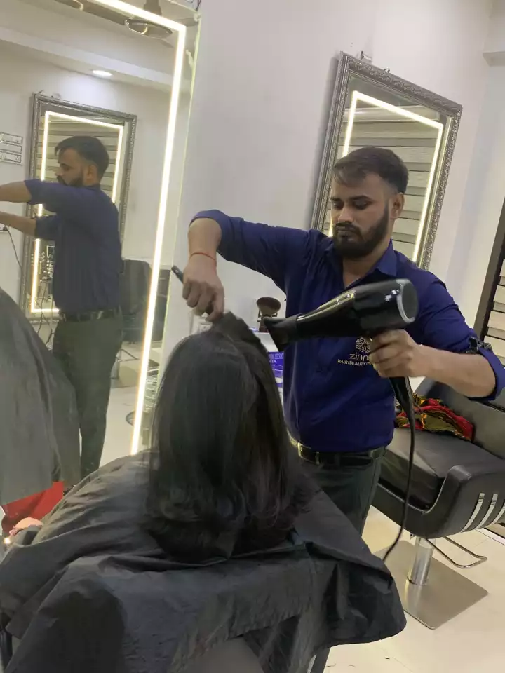 Zinnia Salon & Makeup