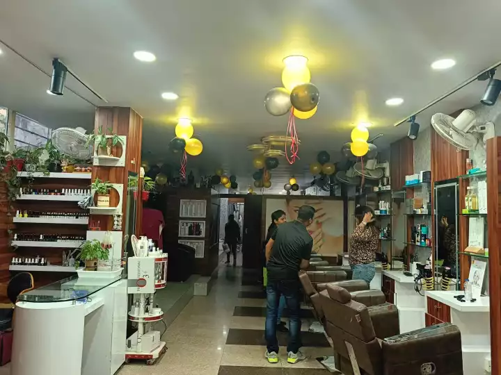 Nikhar Unisex Salon