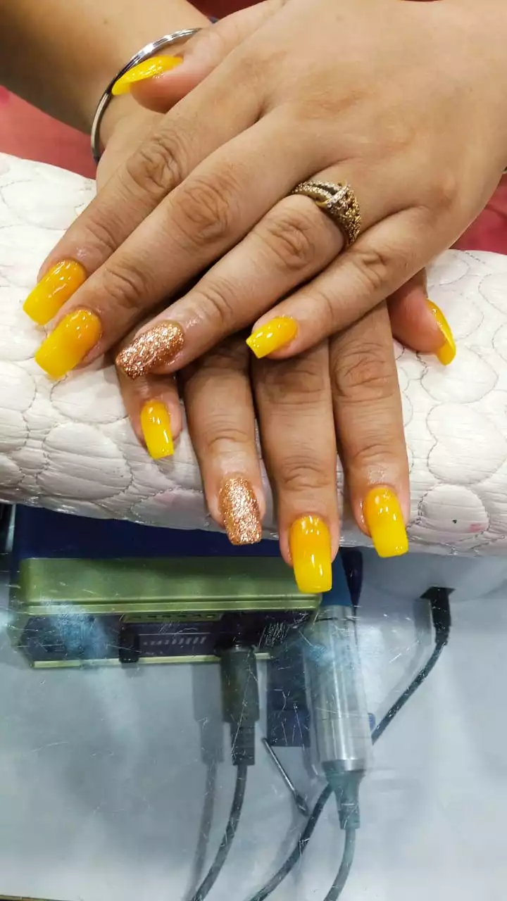 Nikhar Unisex Salon