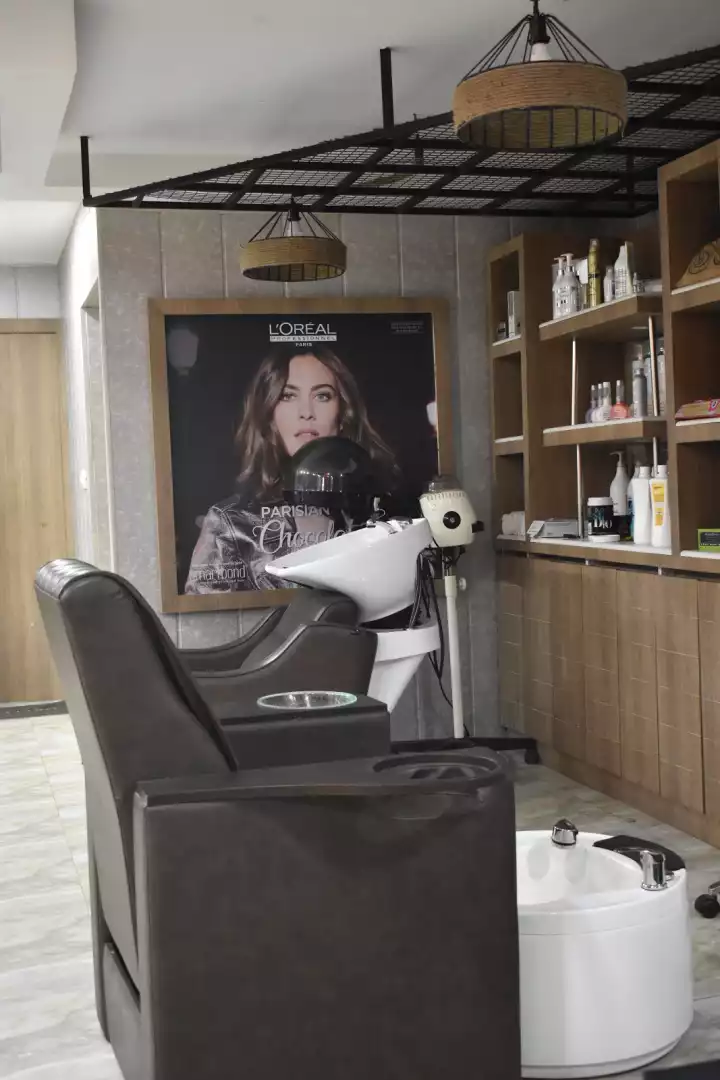 Cut & Style Salon