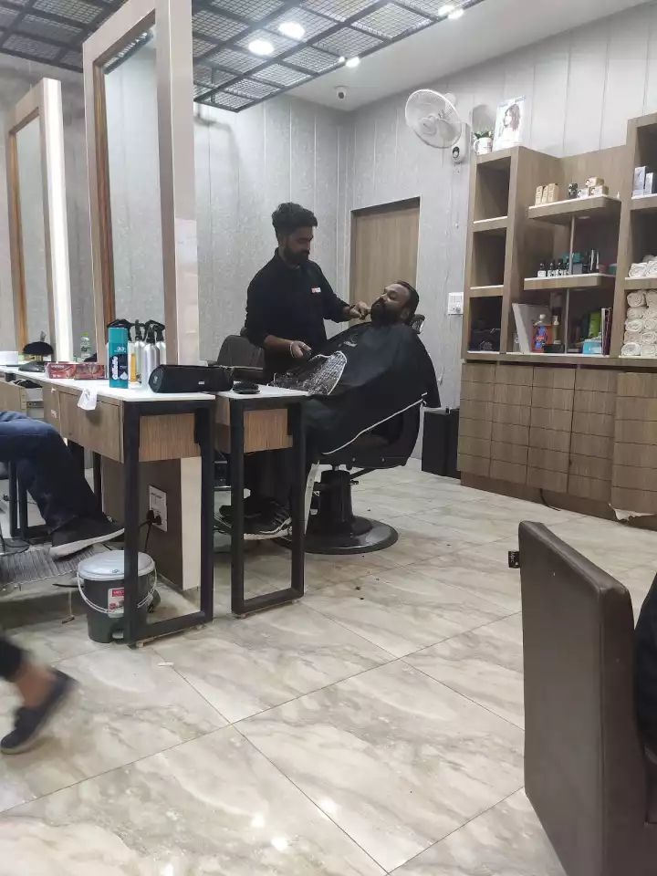 Cut & Style Salon