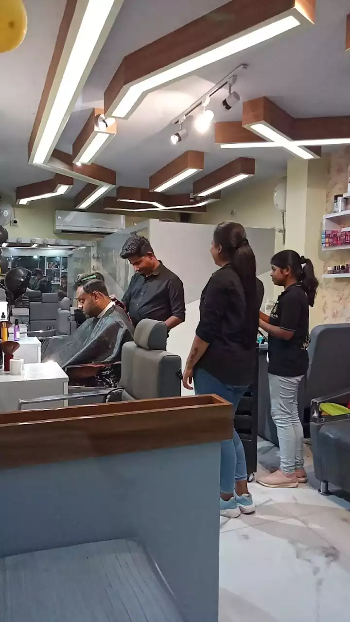 MUASUA professional family salon