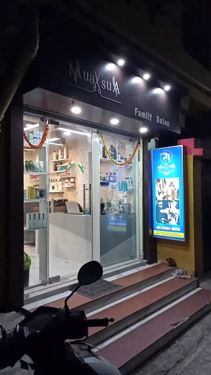 MUASUA professional family salon
