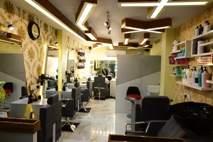 MUASUA professional family salon