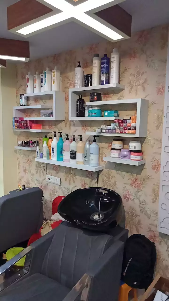 MUASUA professional family salon