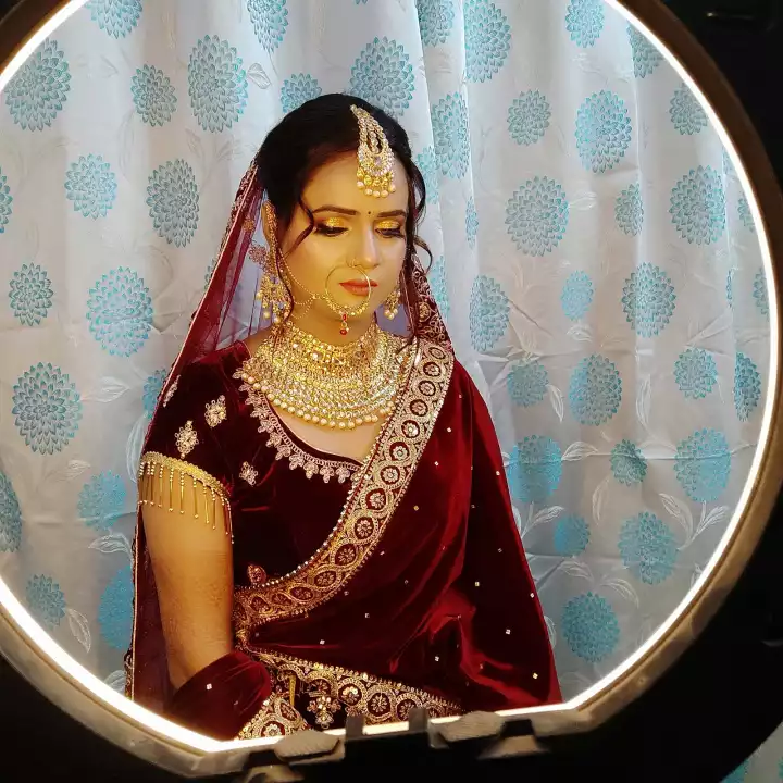 Chitra Beauty Parlour