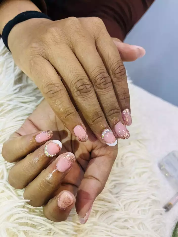 Nazims Salon And Academy