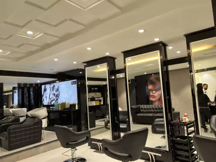 NUXE BEAUTY SALON & ACADEMY