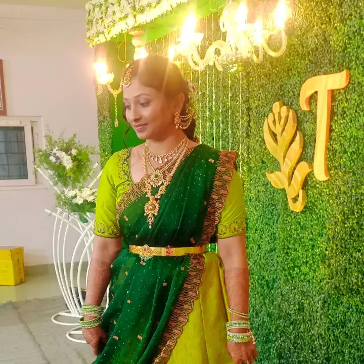 Lahari Beauty Parlour