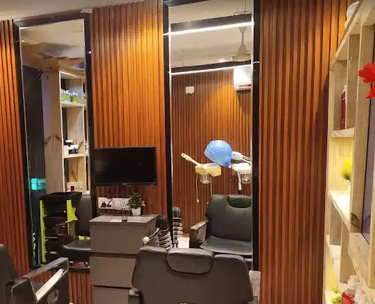 Coolcut Club Salon Rohini Sector 09