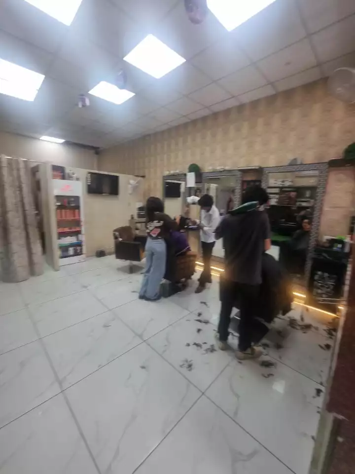 sanjana unisex salon