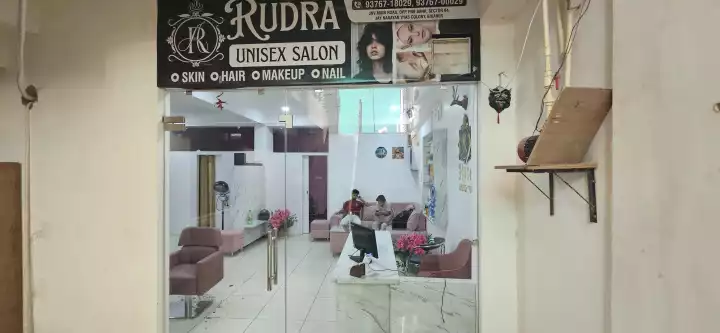 Rudra unisex salon