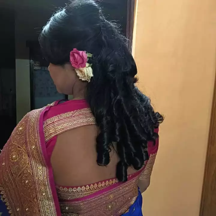 A A R N A GLAM SALON & ACADEMY