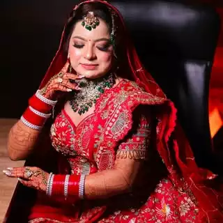 Kanika Makeovers
