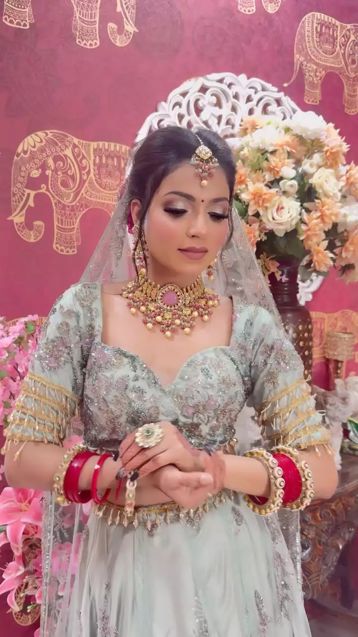 Kanika Makeovers