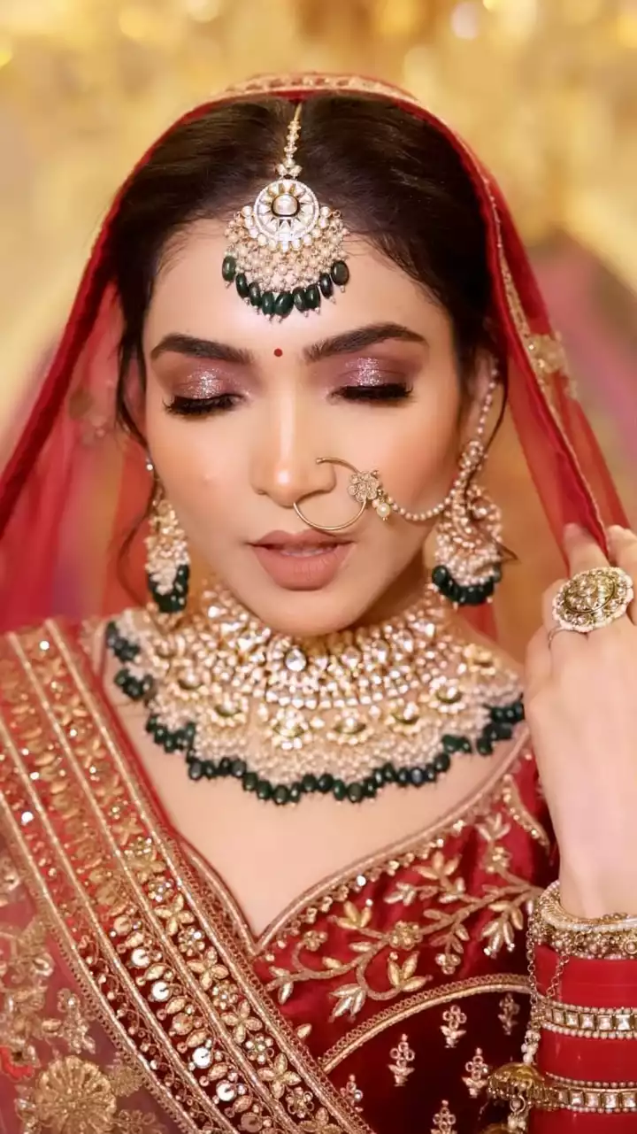 Makeup By Noor