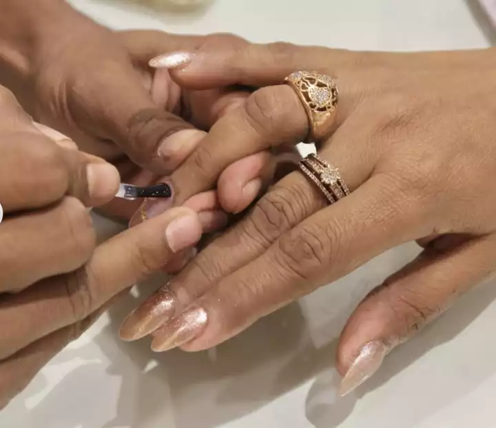 Pearl And Polish Nail Studio