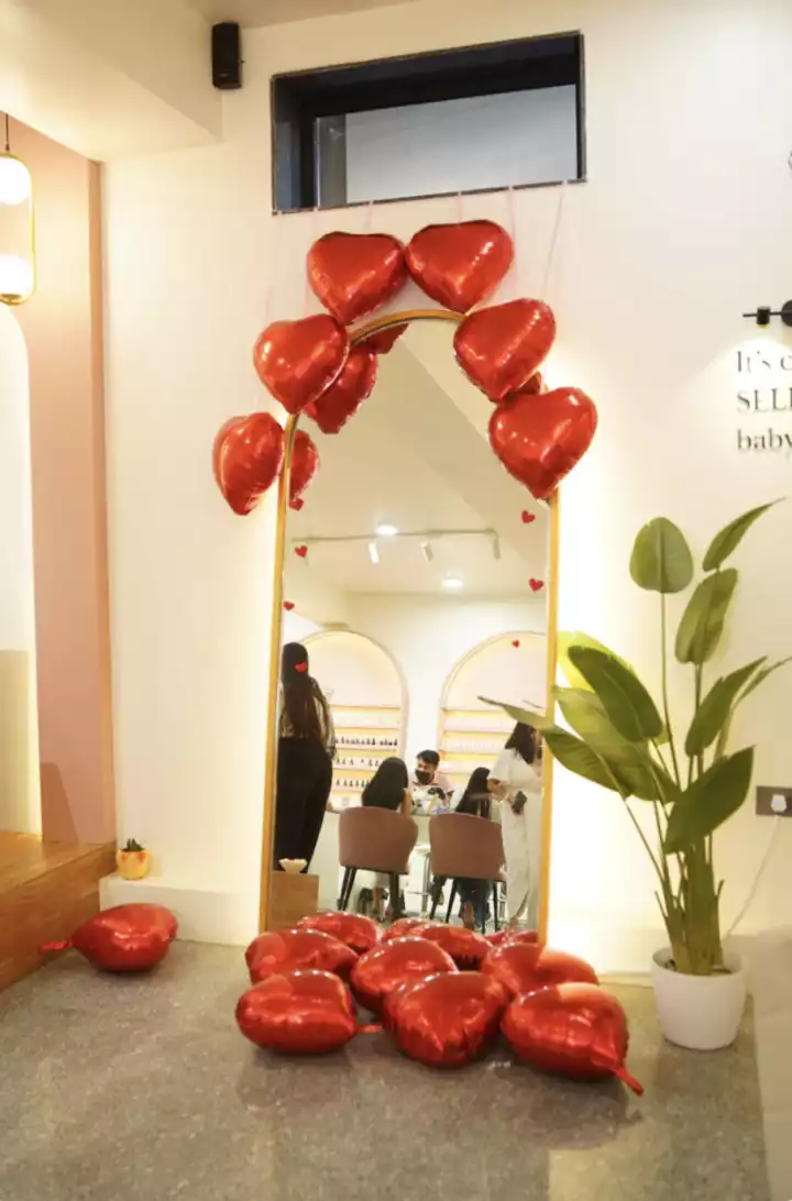 Pearl And Polish Nail Studio