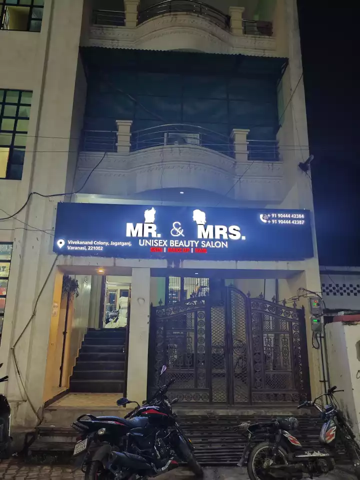 Mr. & Mrs. Unisex Beauty Salon