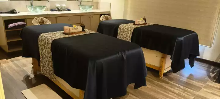 Nilaya Spa And Salon - Agra, Hilton Hotel