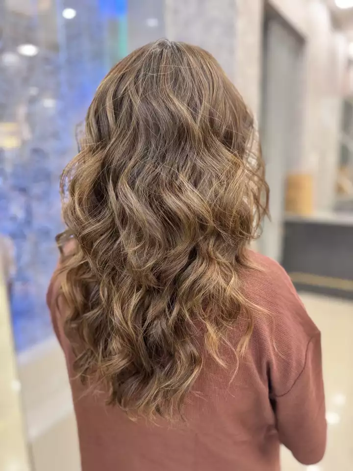 looks beauty parlor & unisex salon