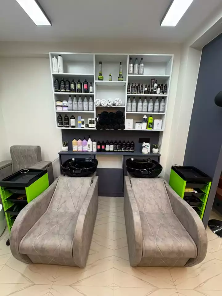 Backstage Salon & Academy