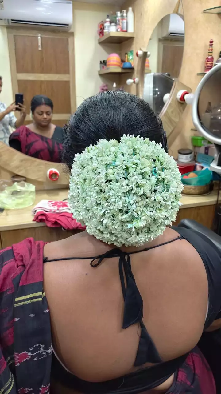 Salon in Betai
