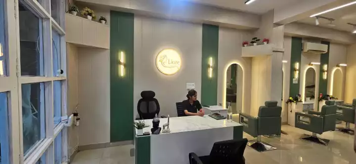 Liore Unisex Salon