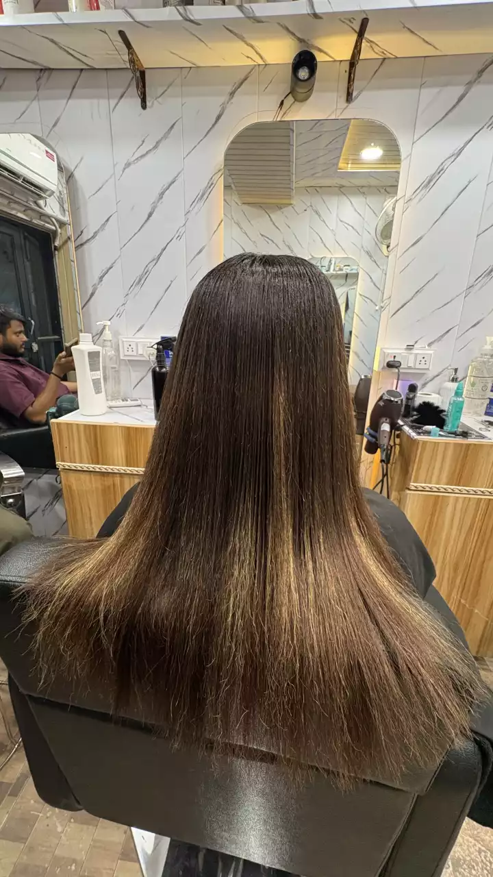 The Unique Family Salon