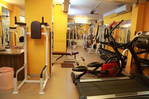 Looks Beauty & Fitness Centre