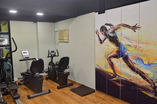 Looks Beauty & Fitness Centre