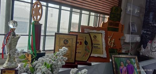 Dharsini herbal ladies beauty care & Institution