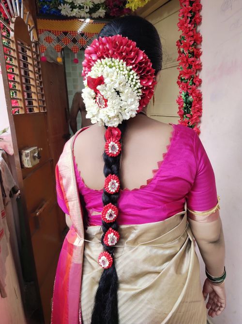 Neeta Beauty Parlour