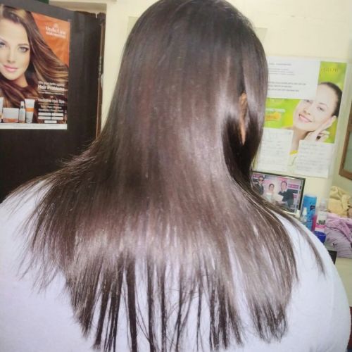 Touch & Glow Ladies Beauty Parlour