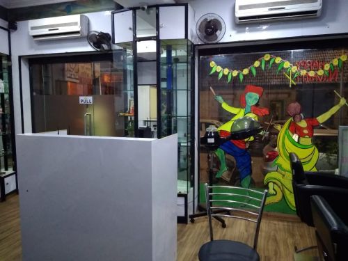 pooja sindhu beauty parlour