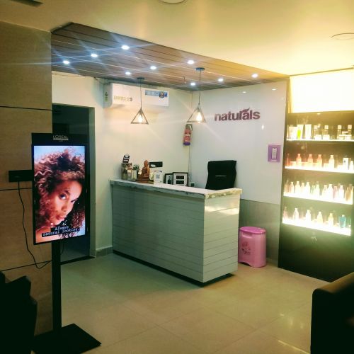 rosey herbal beauty parlour