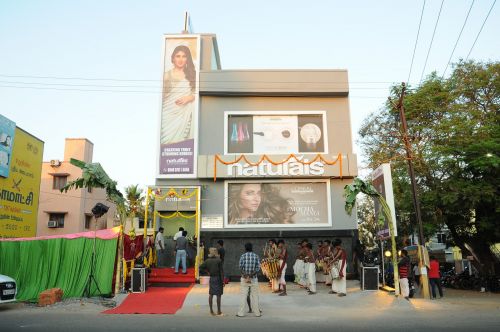 Miracle For Men Beauty Salon AC