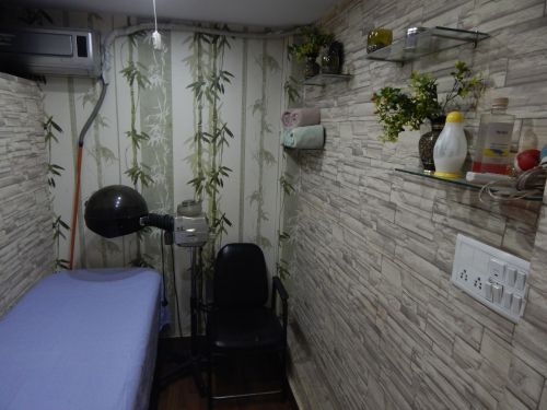 Silken Hair And Skincare