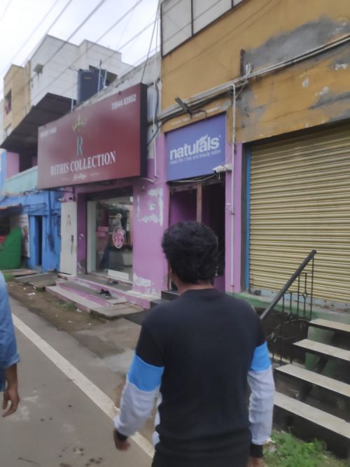 Nakshatra Ladies Beauty Parlour