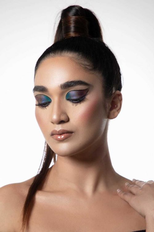 Meenakshi Dutt Makeovers