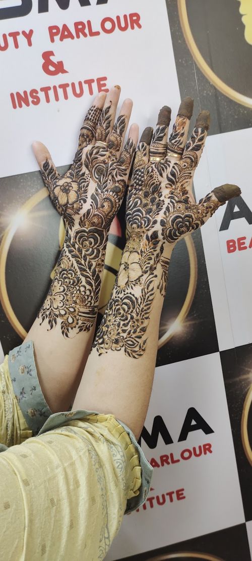 Shamshad beauty parlour